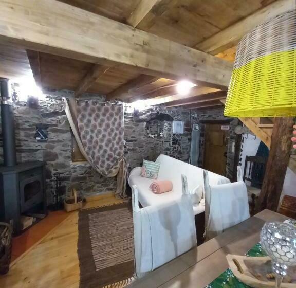 펜션 Talasnal Casas Da Urze Ter