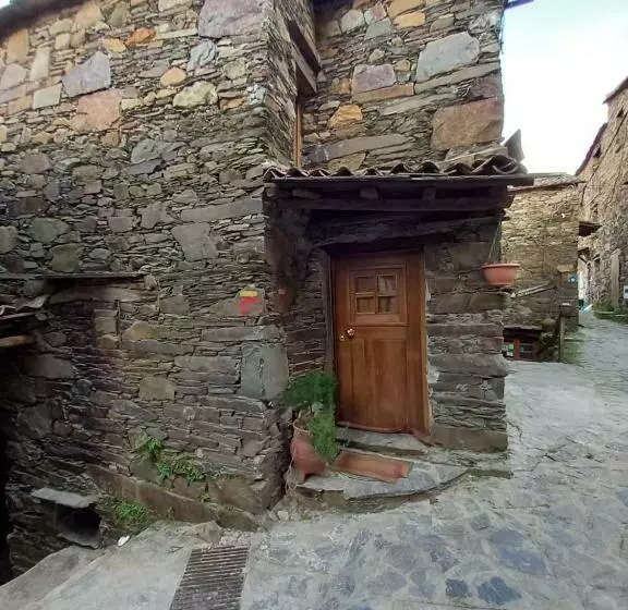 Majatalo Talasnal Casas Da Urze Ter