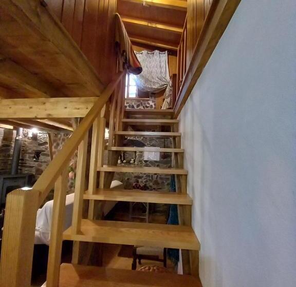 펜션 Talasnal Casas Da Urze Ter