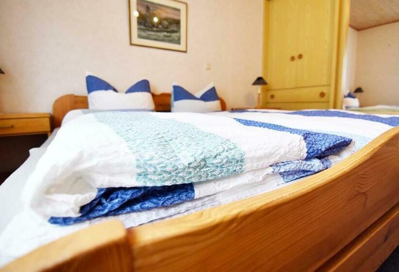 بنسيون Gästehaus Steinborn