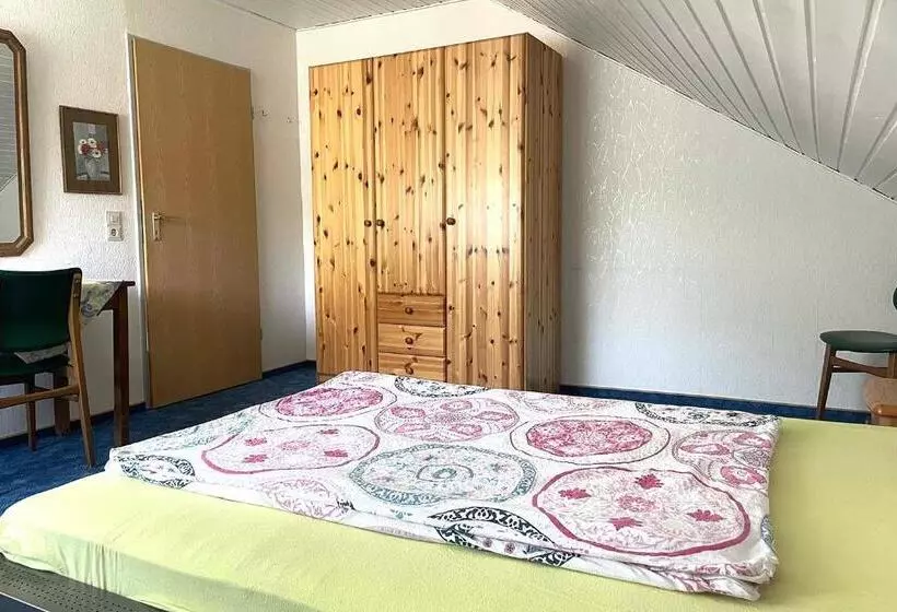 Majatalo Gästehaus Steinborn