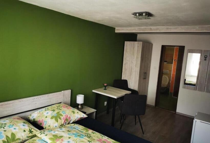 ペンション Penzion U Jezevce