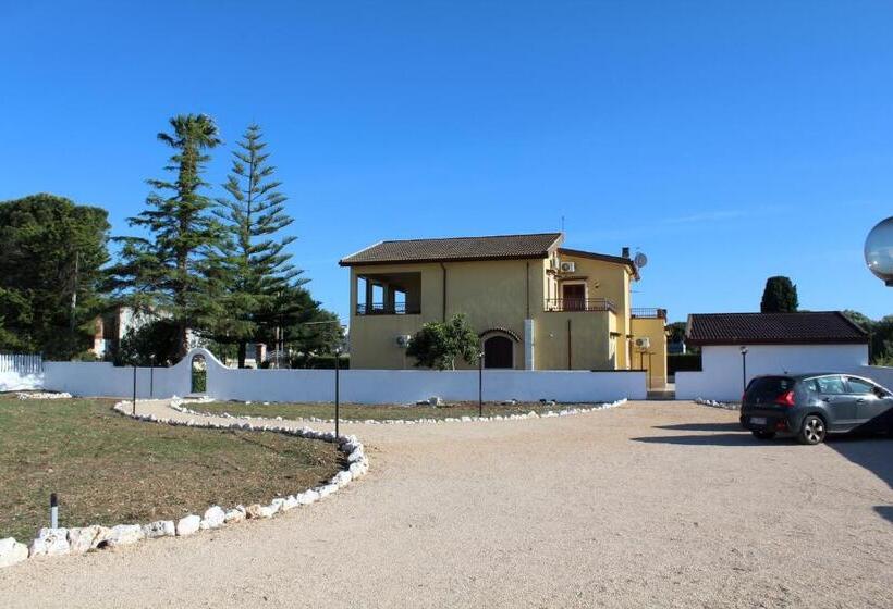 פנסיון Villa Bice