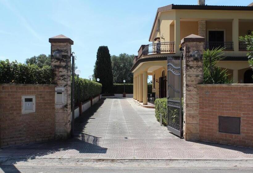 פנסיון Villa Bice