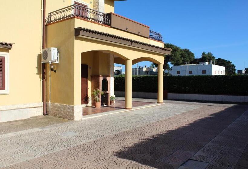 פנסיון Villa Bice