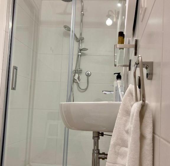 مبيت وإفطار Unni