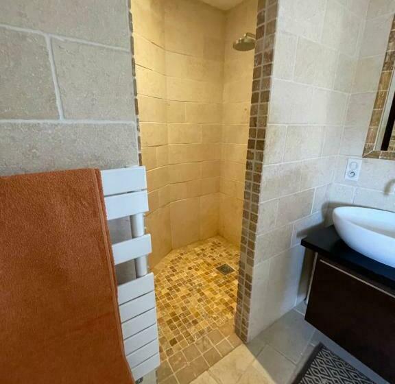 مبيت وإفطار Villa Peylon