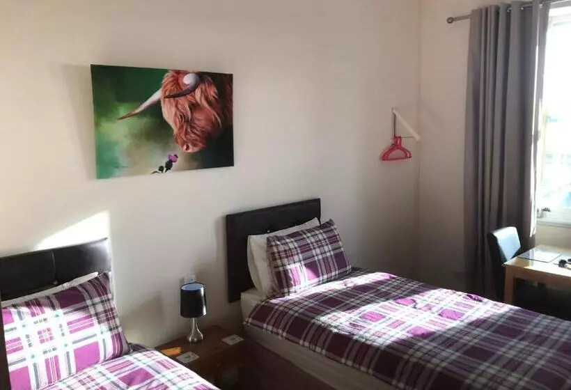 ペンション Eilidh’s Guest House