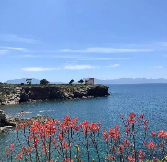 Majatalo Le Lanterne Di Terrasini