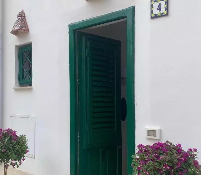 Majatalo Le Lanterne Di Terrasini