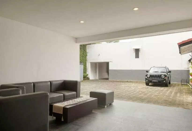 Pensione Lembang Views