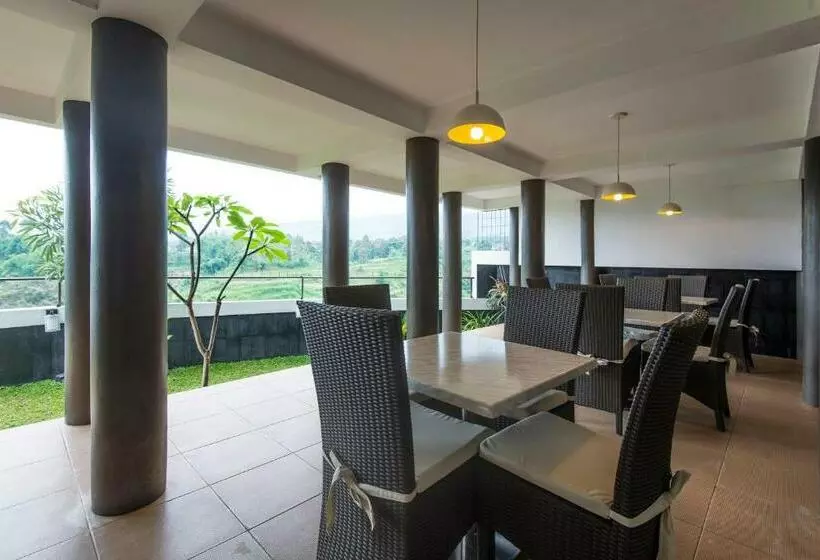 Pensione Lembang Views