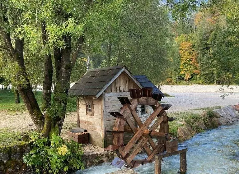 ペンション Pri Marusi