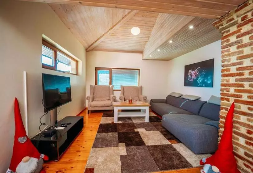 Majatalo Villa Makeli