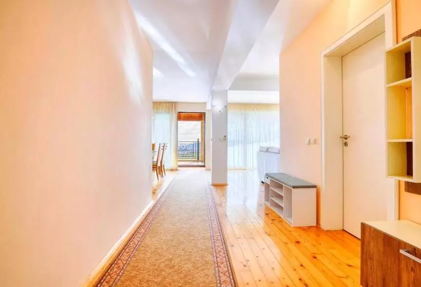 Majatalo Villa Makeli