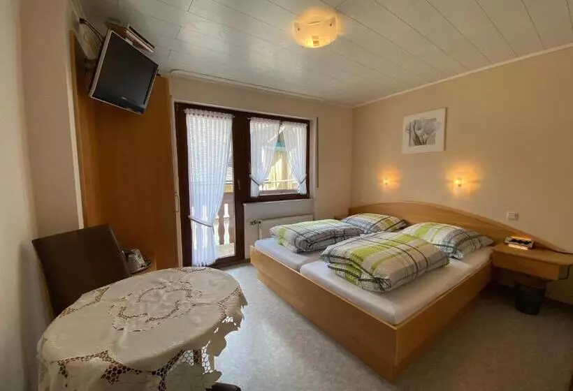 Majatalo Winzerhaus Im Oberdorf   Fewo U Zimmer   Auch Kombinierbar