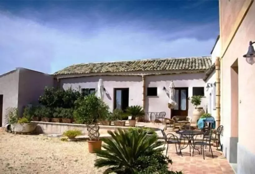 Agriturismo Baglio Donna Santa