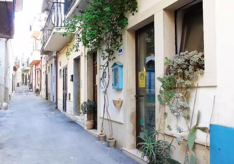 تختخواب و صبحانه Casa Di Pam