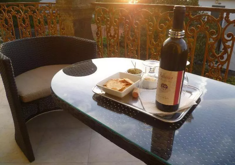 B&b Villa San Gennariello