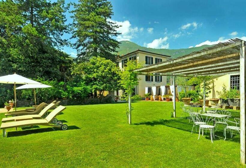 تختخواب و صبحانه Villa Lombardi