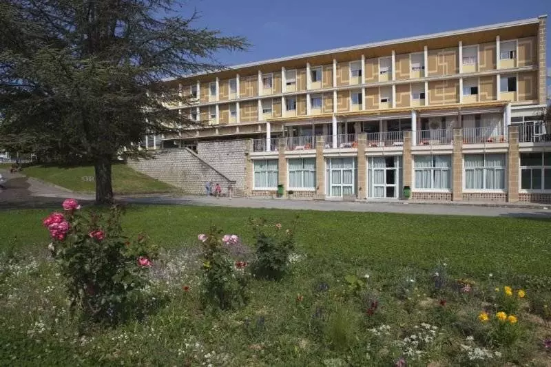 فندق Complexe Hôtelier Regain