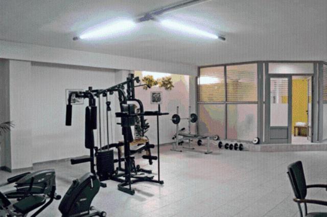 Отель Elpida City