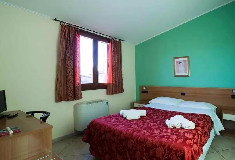 Hôtel Le Corti Pitstop