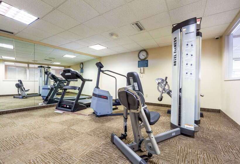 فندق Quality Inn And Conference Center I80 Grand Island