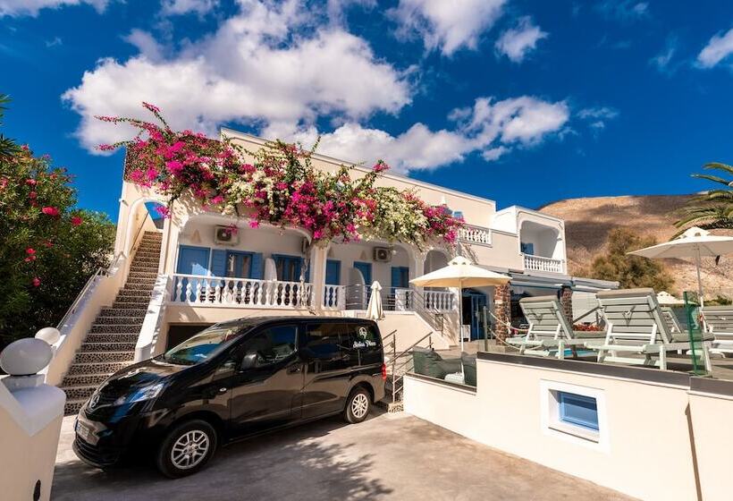 فندق Stelios Place