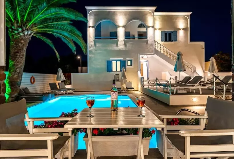 هتل Stelios Place