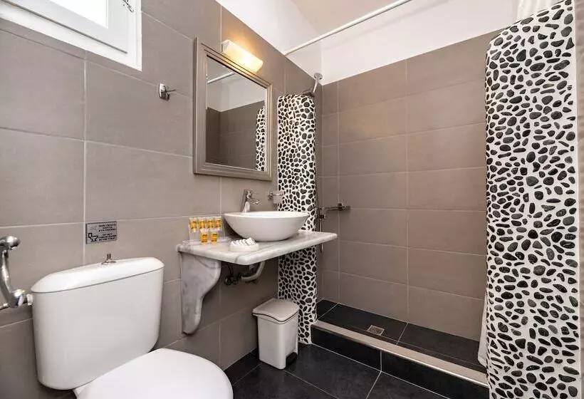 هتل Stelios Place