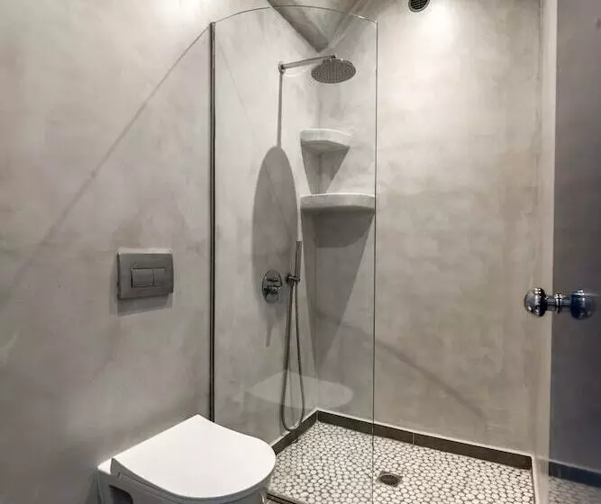 هتل Stelios Place