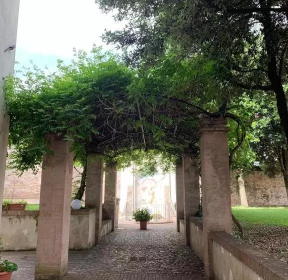 Ostello Palazzo Pierantoni