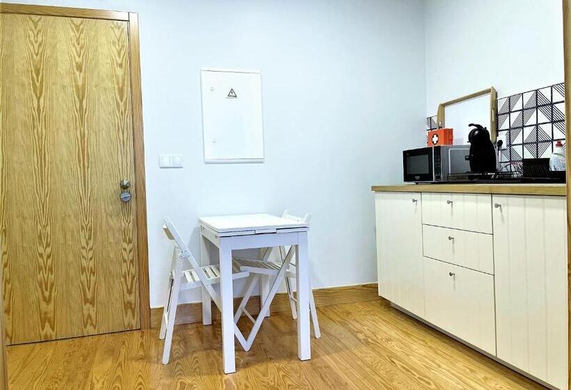 هاستل Pdl Green House