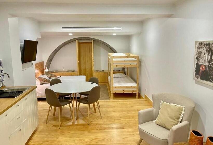 هاستل Pdl Green House