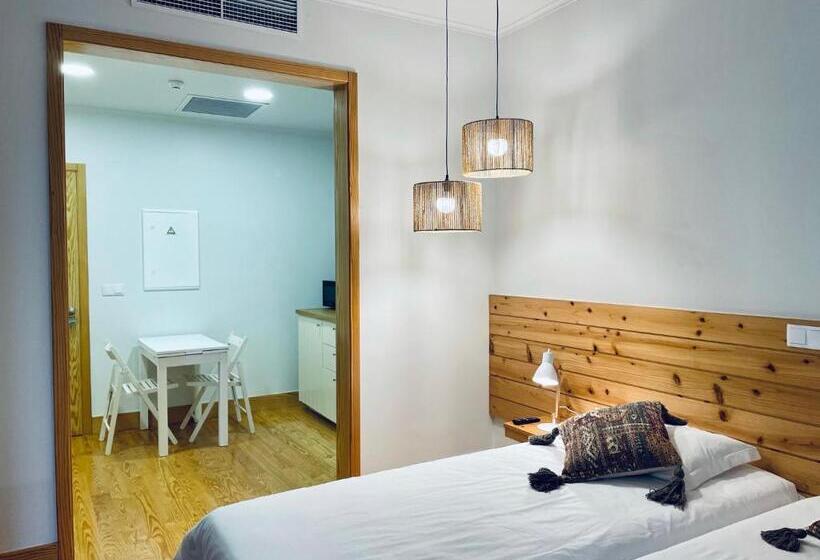 هاستل Pdl Green House