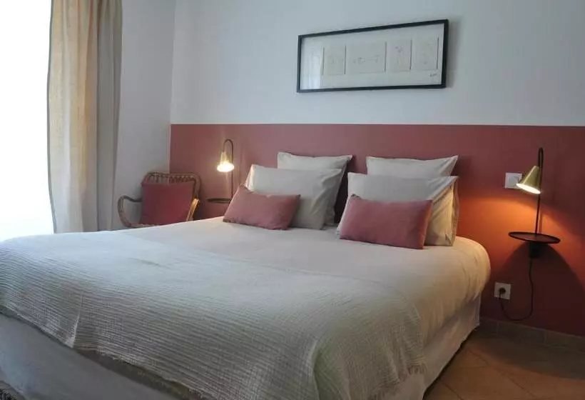 Aamiaismajoitus (B&B) Chambre D Hôtes A La Clé Des Champs Varen