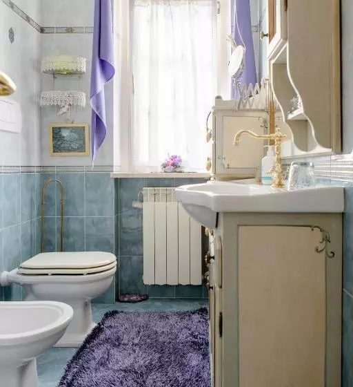 ペンション Alexander S Home