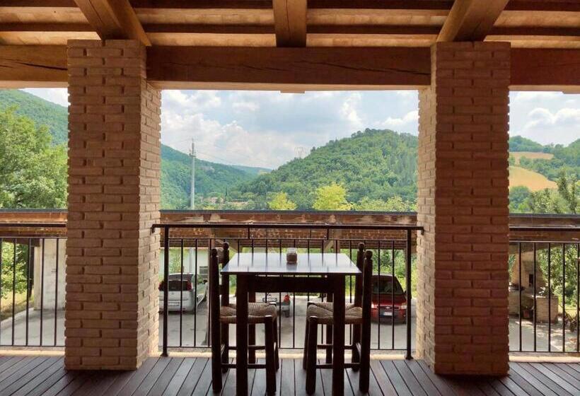 פנסיון Djenga Rock N Rooms