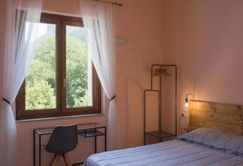 ペンション Djenga   Rock  N Rooms