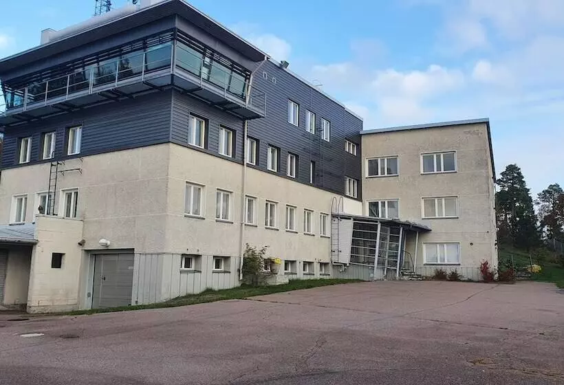 Majatalo Gasthaus Vanha Merivartioasema