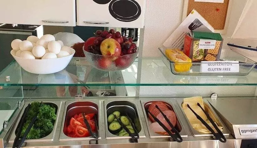 Majatalo Gasthaus Vanha Merivartioasema