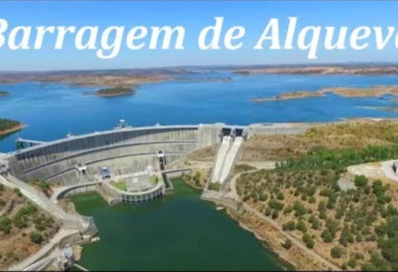 بنسيون Quartos De Vidigueira