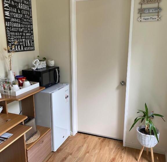 بنسيون The Willow Guest Suite