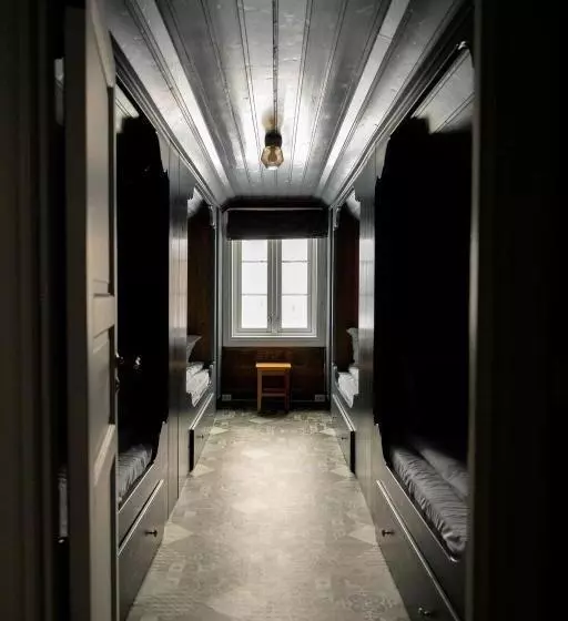 ペンション Vollsnes Gjestehus