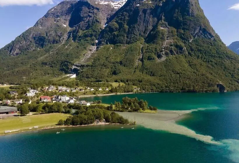 ペンション Vollsnes Gjestehus