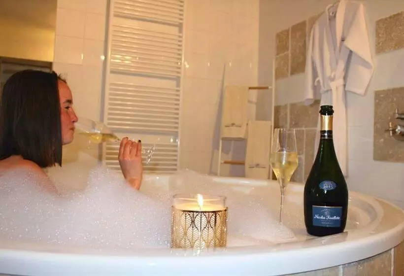 تختخواب و صبحانه Domaine De La Citerne