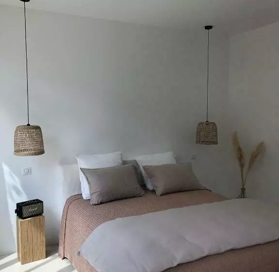 Aamiaismajoitus (B&B) Maison Les Chênes