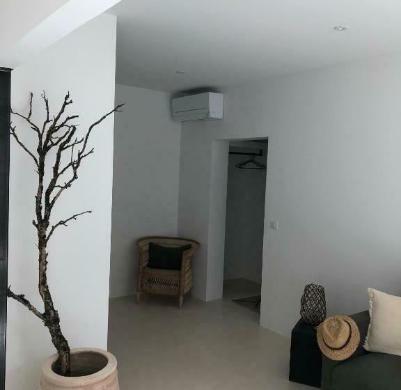 ベッドアンドブレックファースト Maison Les Chênes