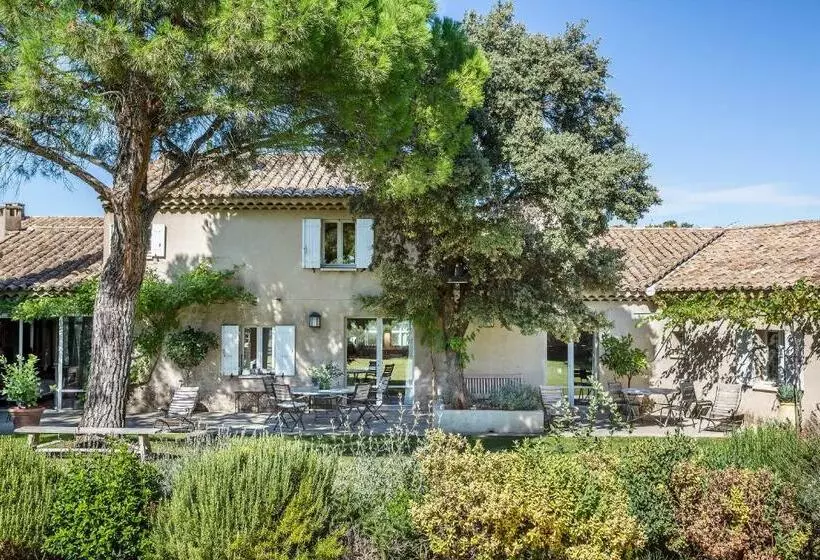 Aamiaismajoitus (B&B) Maison Les Chênes